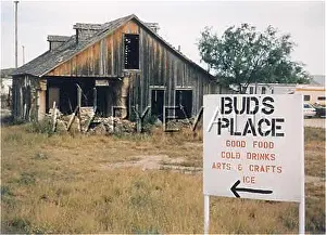 Langtry: Bud's place, Texas