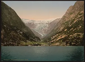 Odda: Buerbrae (i.e. Buarbreen) Glacier, Odde (i.e. Odda), Harda