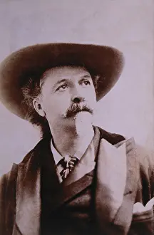 Plainsman: Buffalo Bill Cody - Man - Historical - Frontier