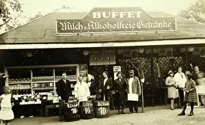 Favoriten: Buffet milk and non-alcoholic drinks Alois