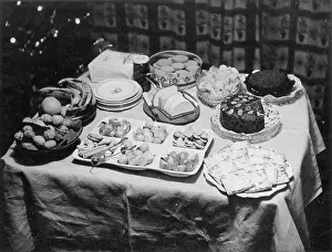 Cakes: BUFFET SPREAD
