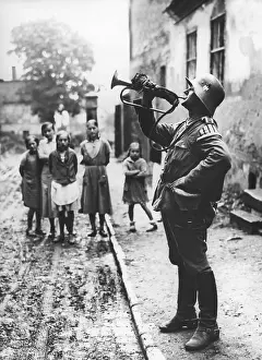 Bugler: Bugler of a Wehrmacht unit during a maneuver, 1936