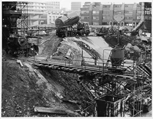 Bill Coward: BUILDING THE BARBICAN