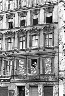 Sixtieth: Building the Berlin Wall 1961 - Brick up of windows