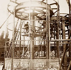 Riveting: Building the Forth Railway Bridge - riveting machine