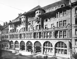 Editorial: The building of the Muenchner Neueste Nachrichten, 1905