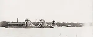 Lesseps: Building Panama canal, Dredger on Fox River