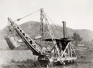 Lesseps: Building Panama canal, Excavator