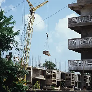 Polytechnic: Building polytechnic school in Vietnam, 1983