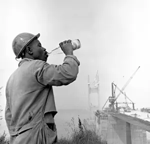 Corona: Building the Severn Bridge