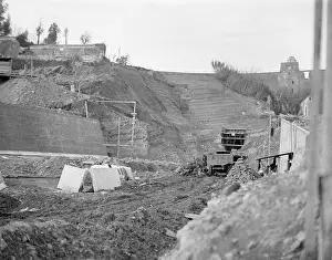 Tunnelling: BUILDING VATICAN RAILWAY