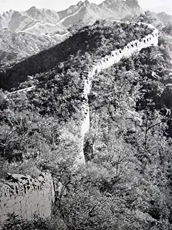 Contains: Bukhansan-seong Fortress