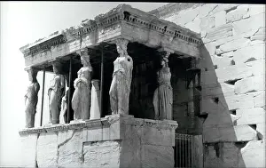 Undertakes: Bulgaria - Greece