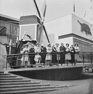 Bakker: Bull Ring Centre, Bull Ring, Birmingham