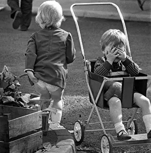 Knickers: Bum scratch - children