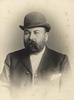 Burly: Burly Victorian man in a bowler hat