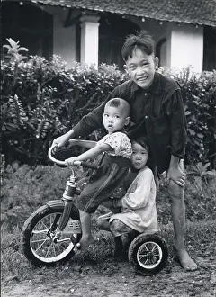 Selves: Burma - Laos - Thailand