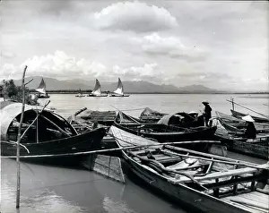 Neighbouring: Burma - Laos - Thailand