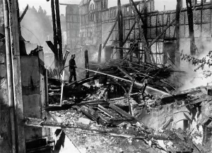 Variete: Burned down theater