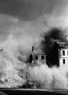 Fume: A burning house in Warsaw, 1939