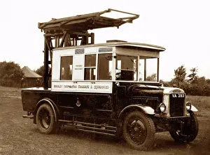 Lancs: Burnley Corporation tram wire tower wagon, early 1900s