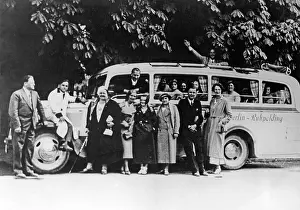 Starts: Bus trip in Ruhpolding, 1933