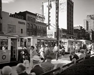 Cpc001: Buses Loading, Broad Street and Military Park, Newark