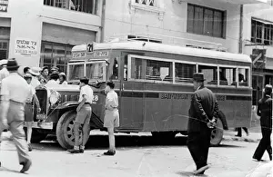 Omnibuses: Buses with window grills