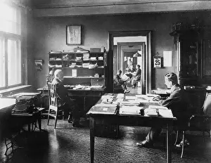 Editors: Business section of the Muenchner Neueste Nachrichten, 1921