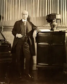 Aeolian: Businessman