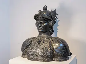 Clos: Bust, Chateau du Clos Luce, Amboise