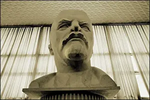 Theorist: Bust of Lenin, Moscow