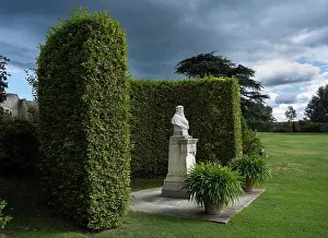 Reworked: Bust of Leonardo da Vinci, Chateau d'Amboise
