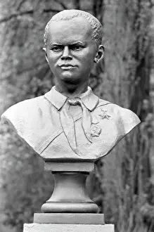 Guerilla: Bust to Marat Kazei, 1982