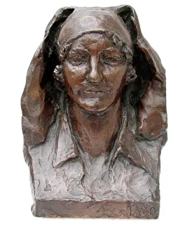 Woodall: Bust of Nurse Edith Cavell