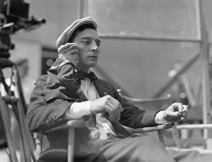 Sedgwick: Buster Keaton with monkey, 1928