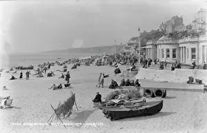 Bournemouth: Busy Day at Bournemouth Beach