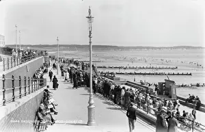 Bridlington: Busy Day at Bridlington Beach