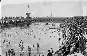 Hastings: Busy Day at Hastings Bathing Pool