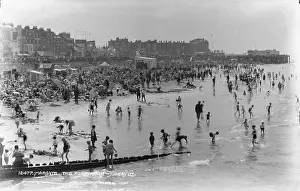 Margate: A Busy Day at Margate Foreshore
