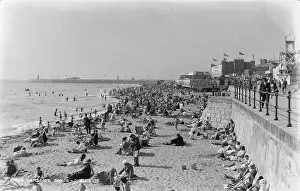 Ramsgate: Busy Day at Ramsgate Sands