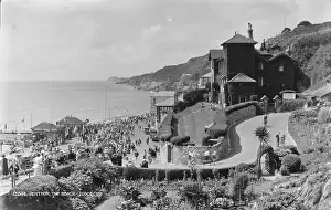 Ventnor: A Busy Day at Ventnor Beach