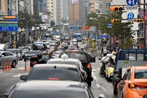 Congestion: Busy intersection in Central Seoul, South Korea