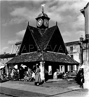 Witney: BUTTER CROSS, WITNEY