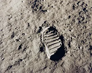 Aldrin: BUZZ ALDRIN'S BOOTPRINT