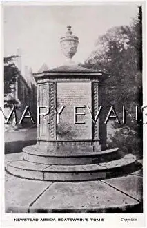 Newstead: BYRON'S DOG'S MONUMENT