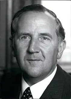 Veen: C van Veen, Secretary of Science and Education