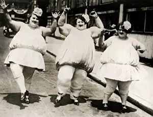 Obese: c.1920's fat lady sideshow perfomers Dotty Flo, Irene, USA