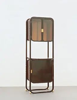 Beechwood: Cabinet made of curved wood