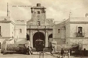 Puerta: Cadiz, Spain - Puerta de Tierra